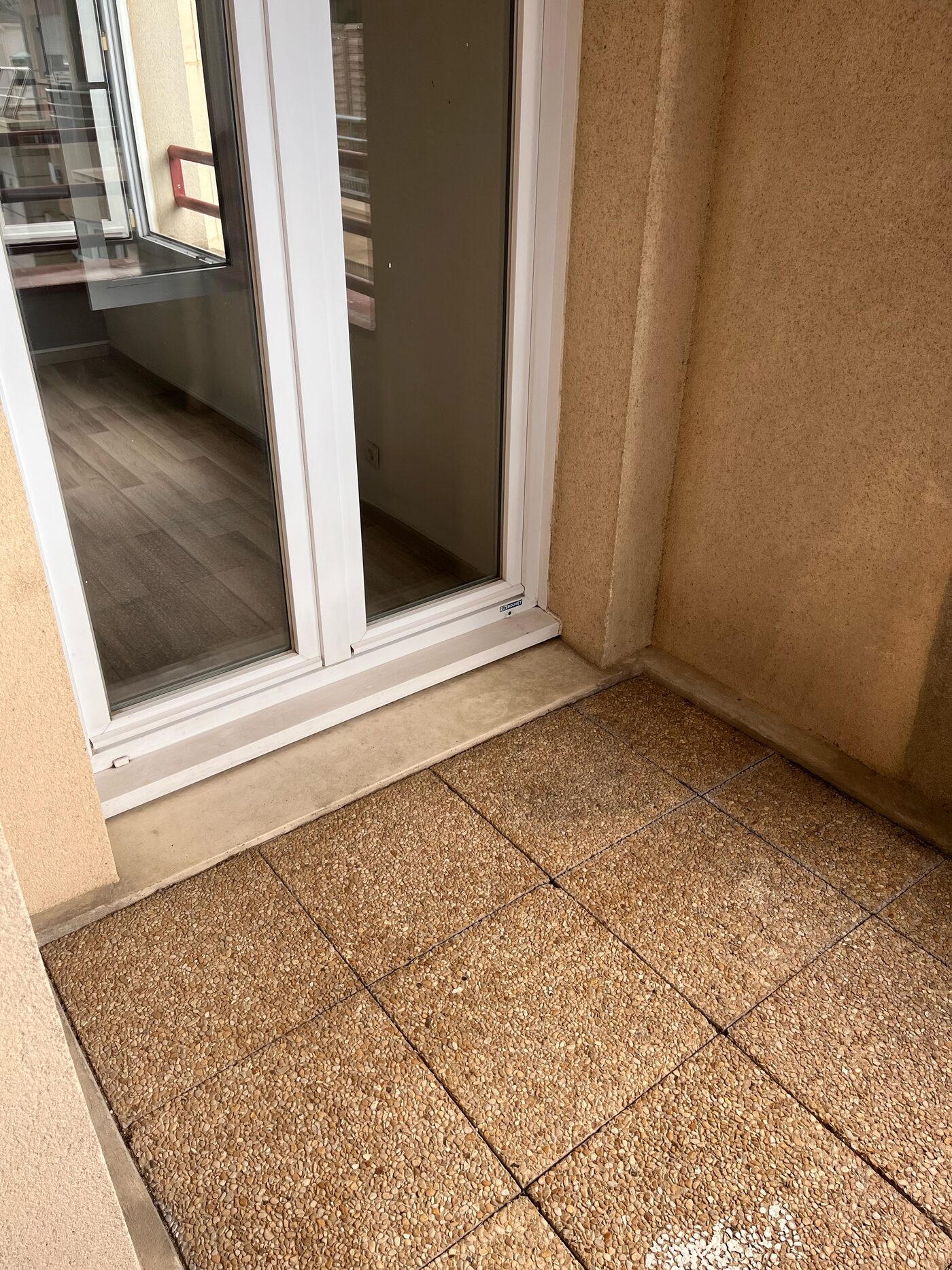 Terrasse après nettoyage des sols et des abords — Mary Clean Pro